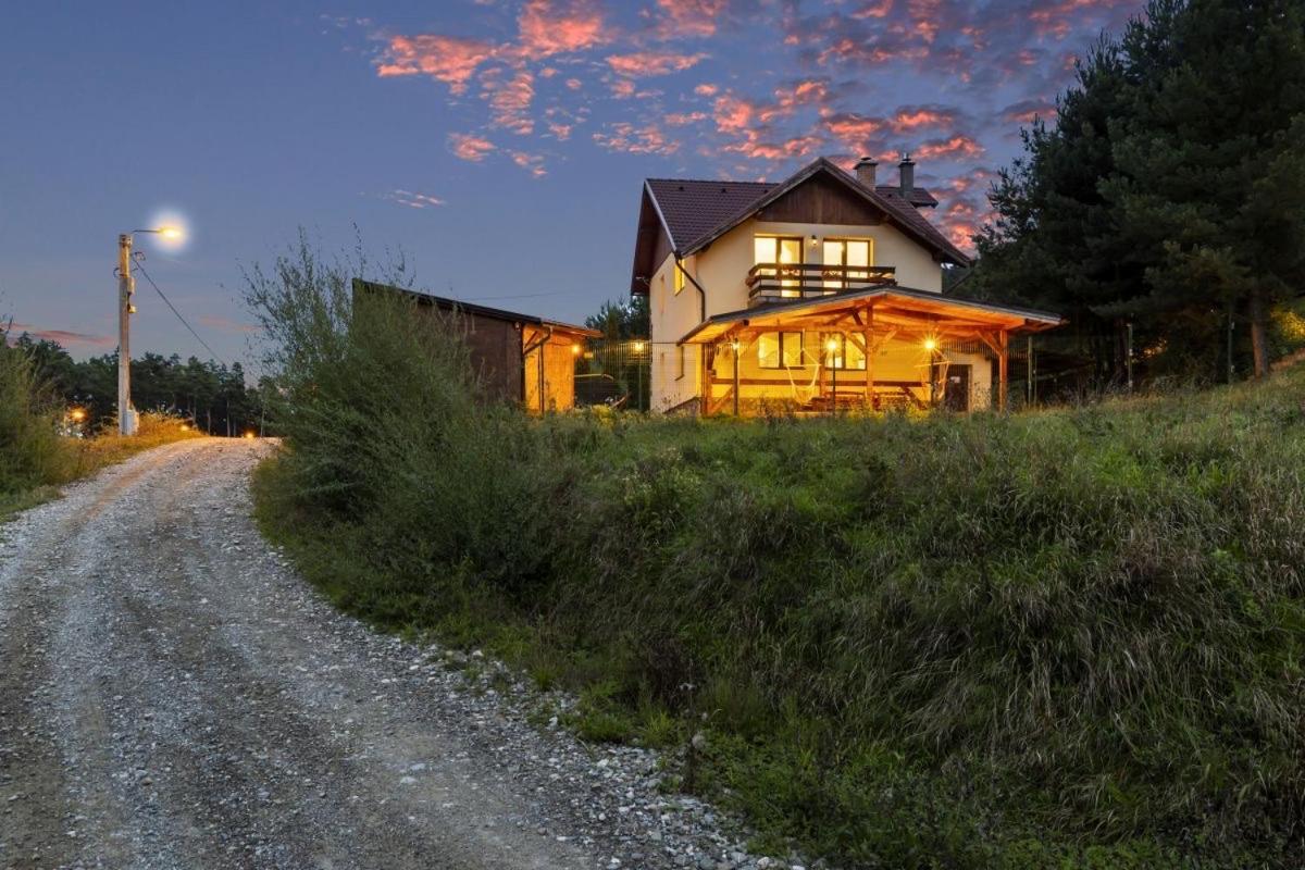 Casa Georgea Săcele Exterior foto