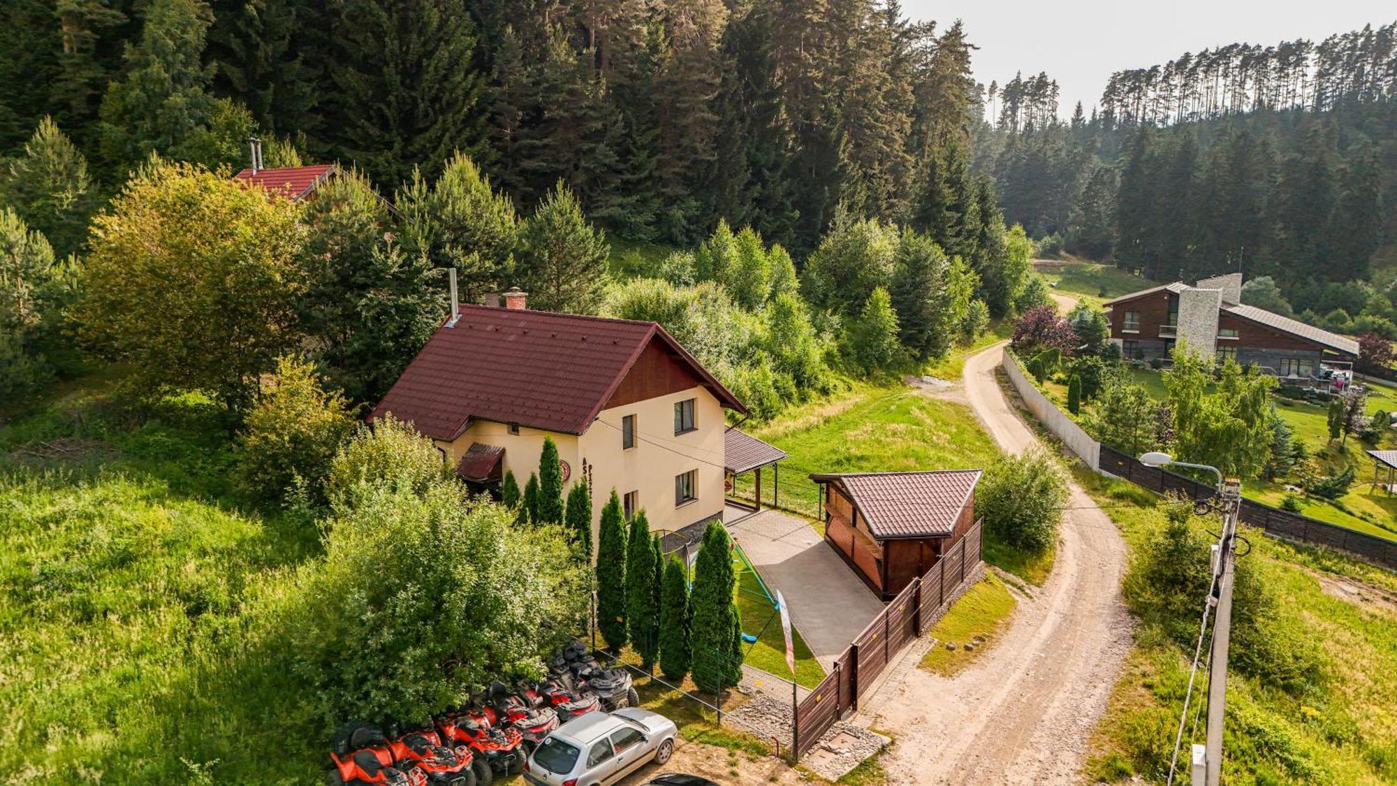 Casa Georgea Săcele Exterior foto